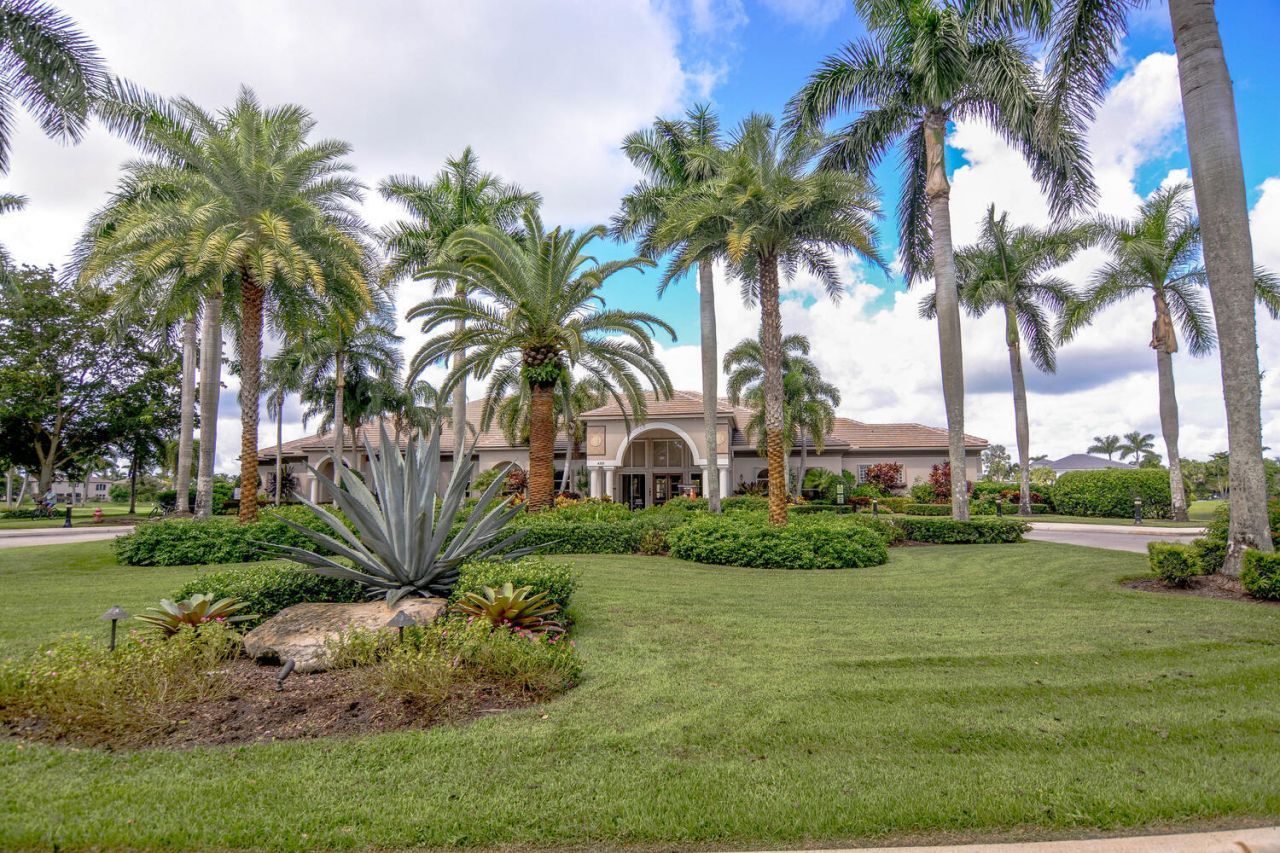 4676 Manderly Drive, Wellington, FL 33449 Photo