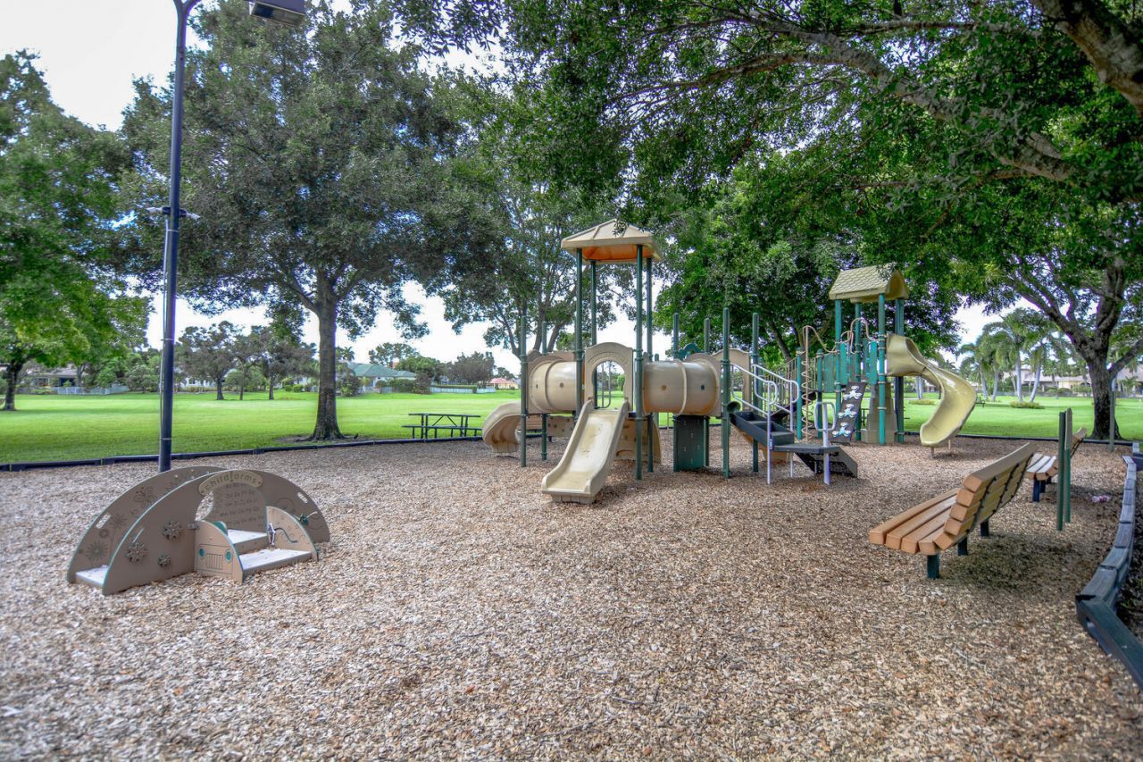 4676 Manderly Drive, Wellington, FL 33449 Photo