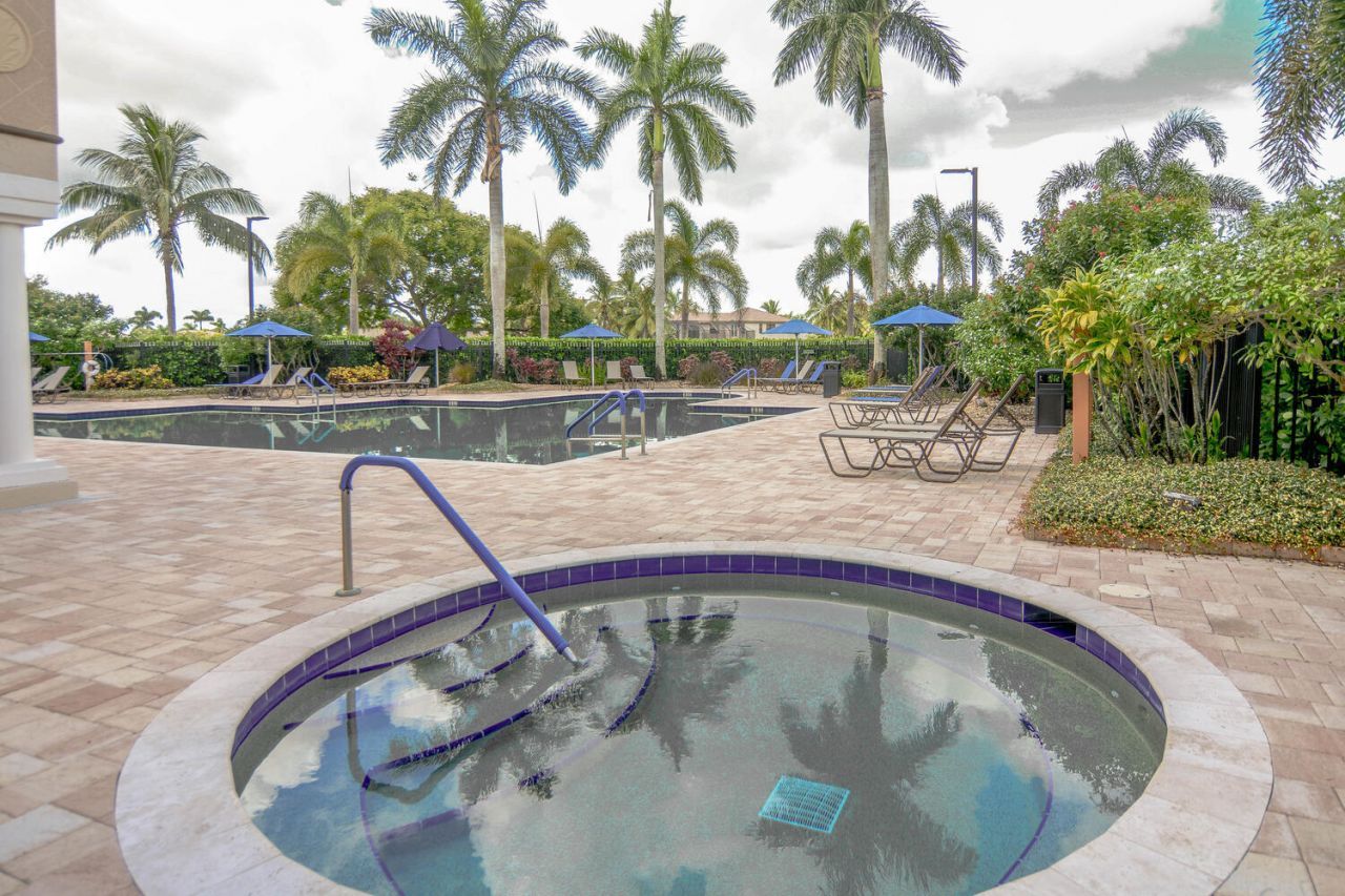 4676 Manderly Drive, Wellington, FL 33449 Photo