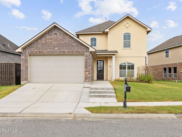 115 Crooked Stick Lane, Lafayette, LA 70506