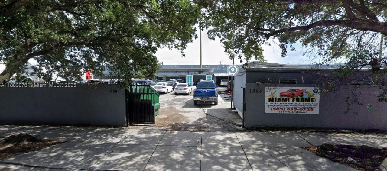 1880 NW 23rd St, Miami, FL 33142 Photo