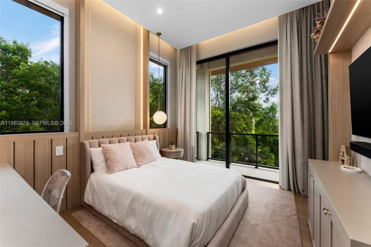 13120 Old Cutler Rd, Pinecrest, FL 33156 Photo