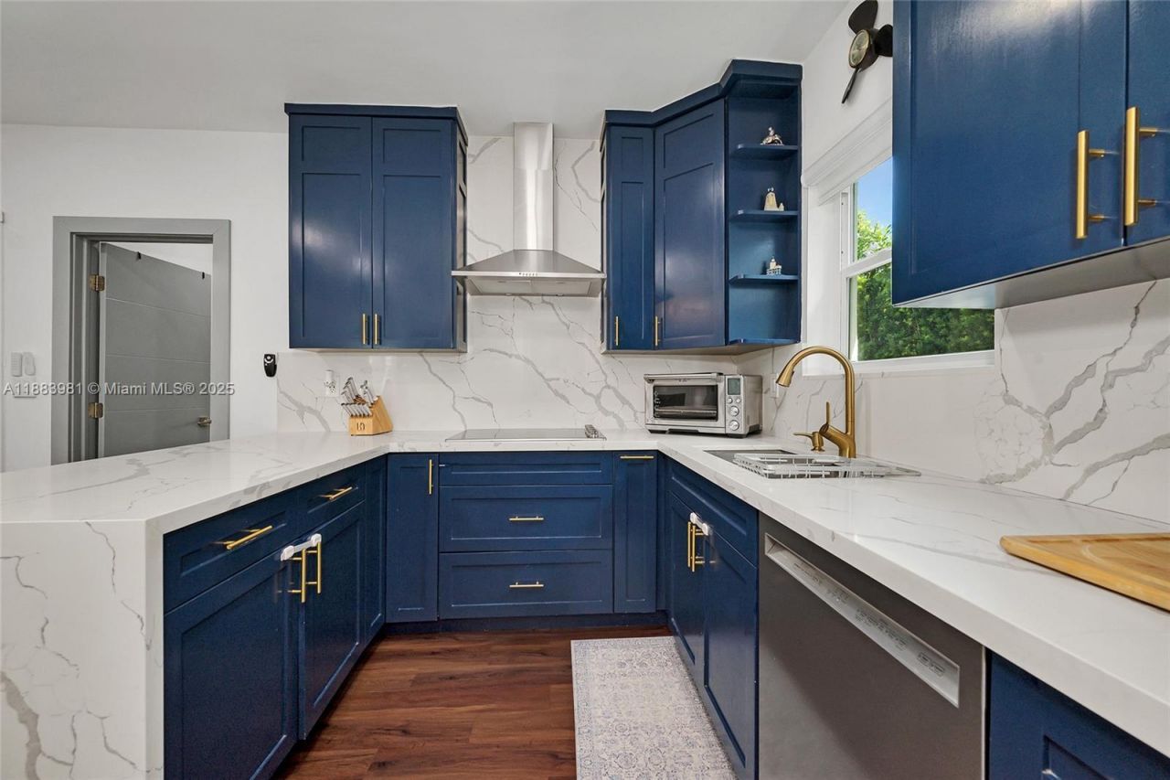 335 Romano Ave, Coral Gables, FL 33134 Photo