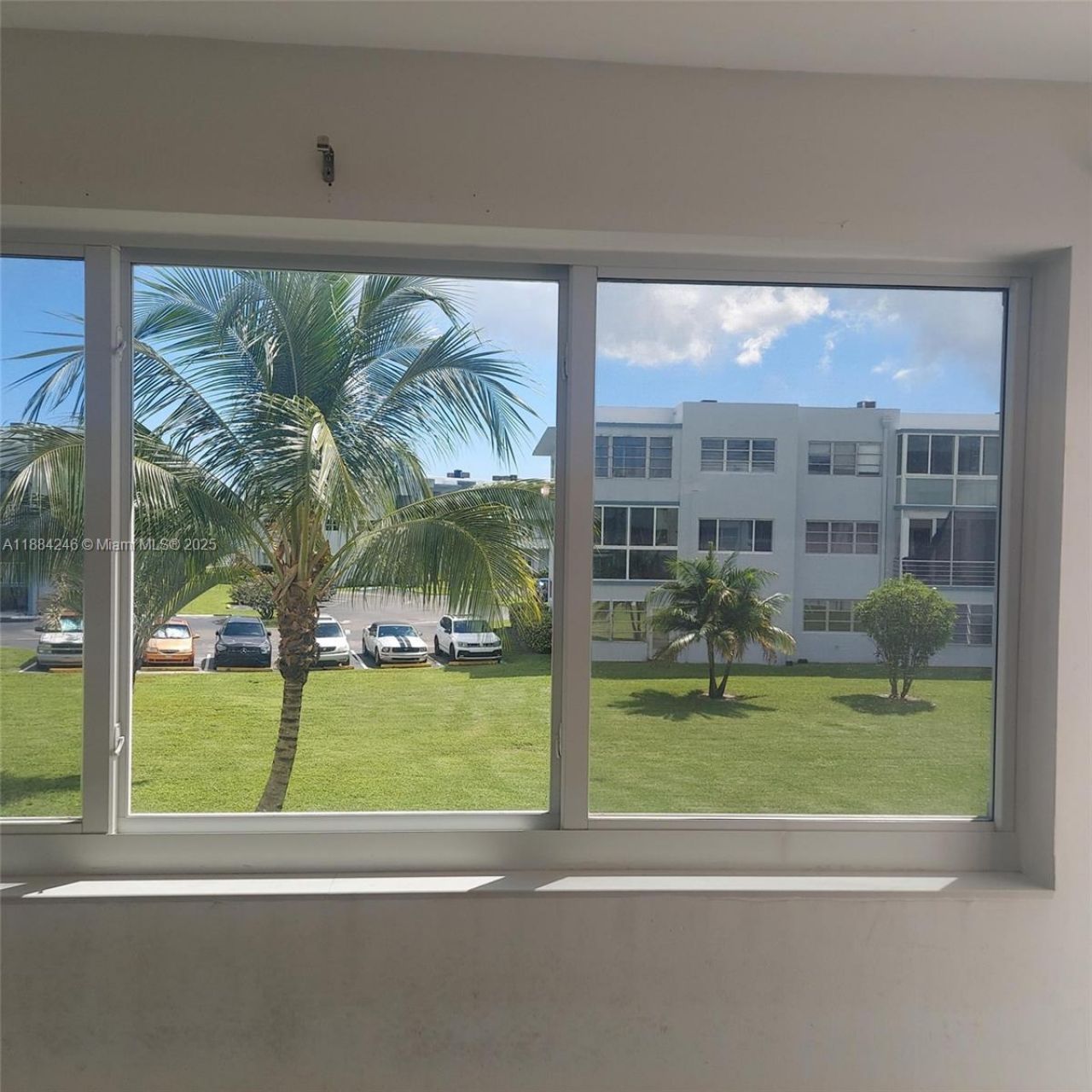 2300 Park Ln, Unit 211, Hollywood, FL 33021 Photo