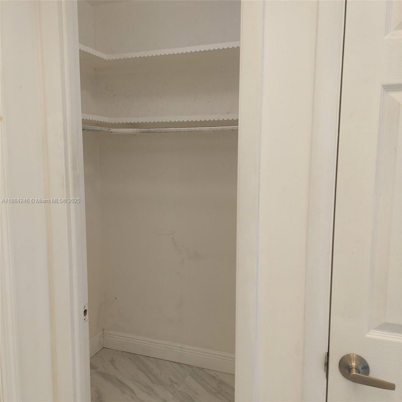 2300 Park Ln, Unit 211, Hollywood, FL 33021 Photo