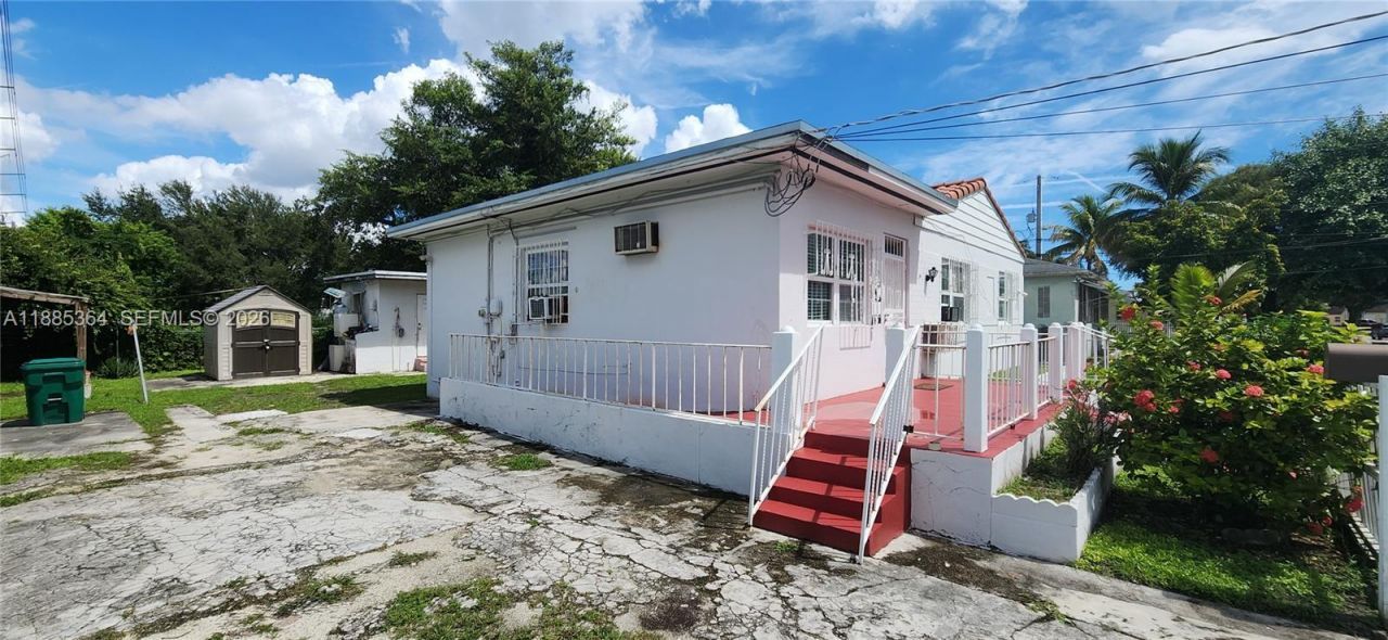 405 NW 64th St, Miami, FL 33150 Photo