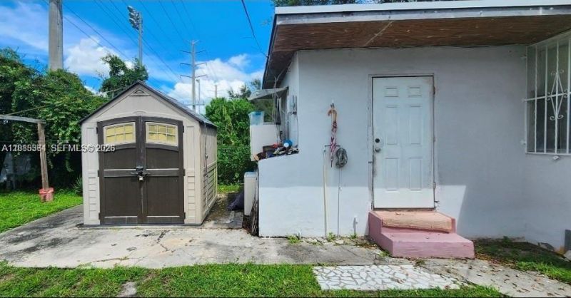 405 NW 64th St, Miami, FL 33150 Photo