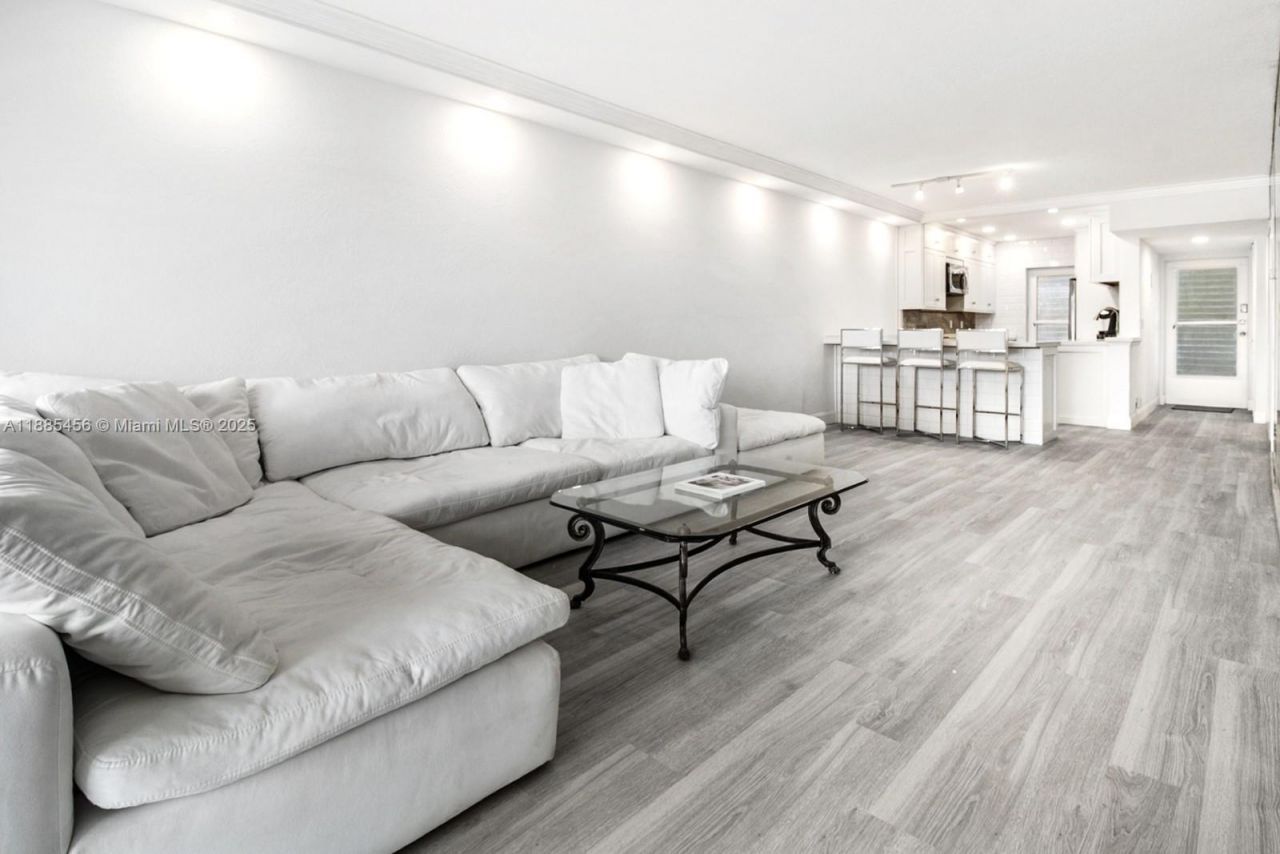 3401 Spanish Trl, Unit 454, Delray Beach, FL 33483 Photo