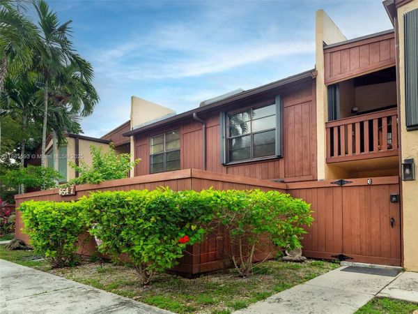 6547 SW 116th Pl, Unit E, Miami, FL 33173