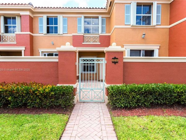6202 NW 116th Ave, Unit 449, Doral, FL 33178