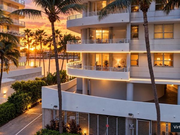 5970 Indian Creek Dr, Unit 302, Miami Beach, FL 33140