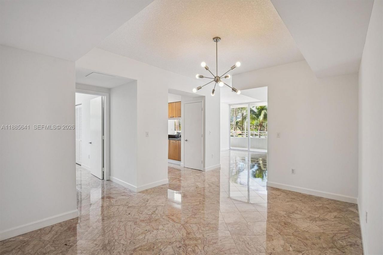 5970 Indian Creek Dr, Unit 302, Miami Beach, FL 33140 Photo