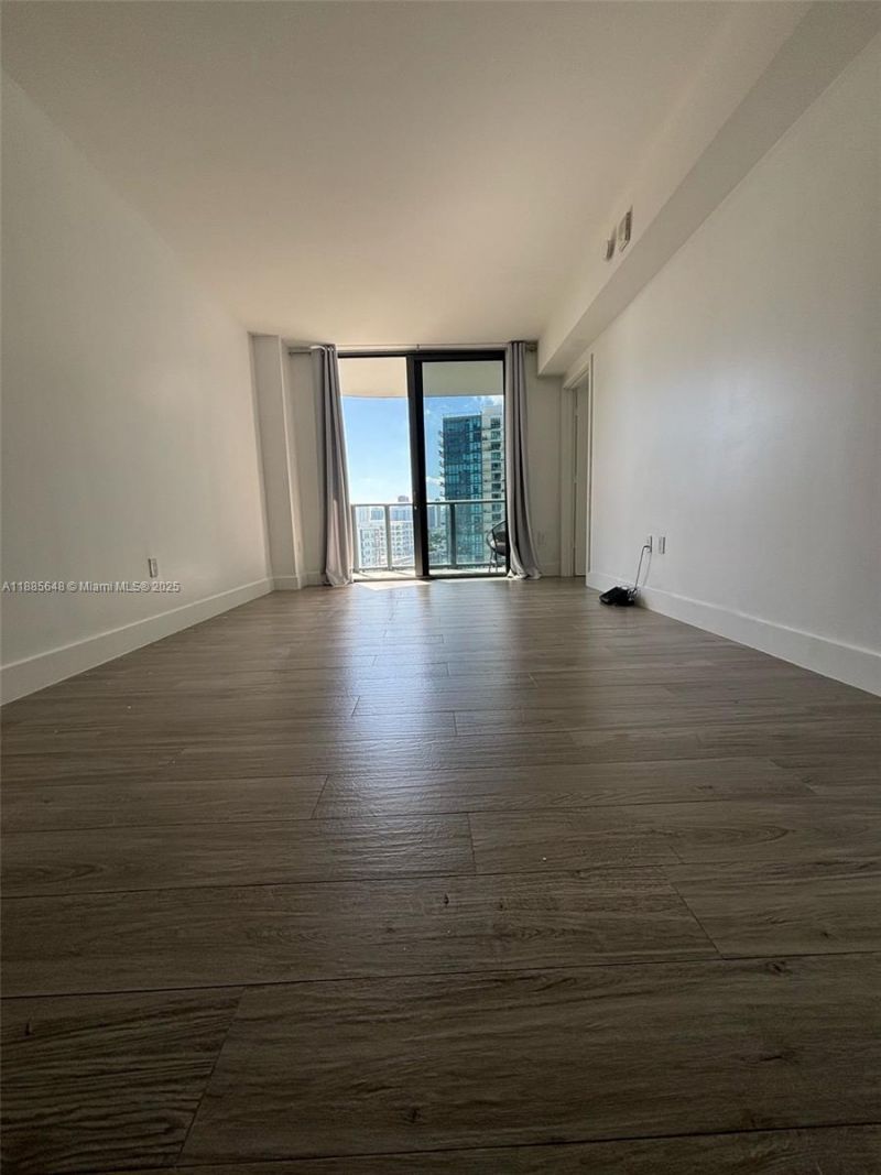 121 NE 34th St, Unit 1503, Miami, FL 33137 Photo