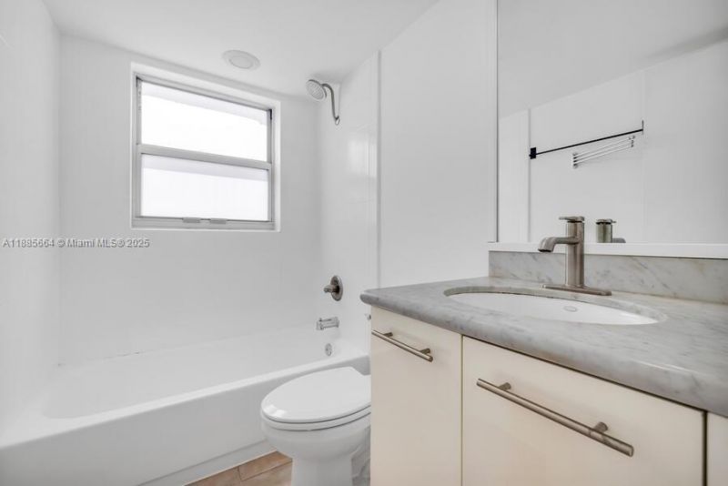 680 NE 64th St, Unit A505, Miami, FL 33138 Photo