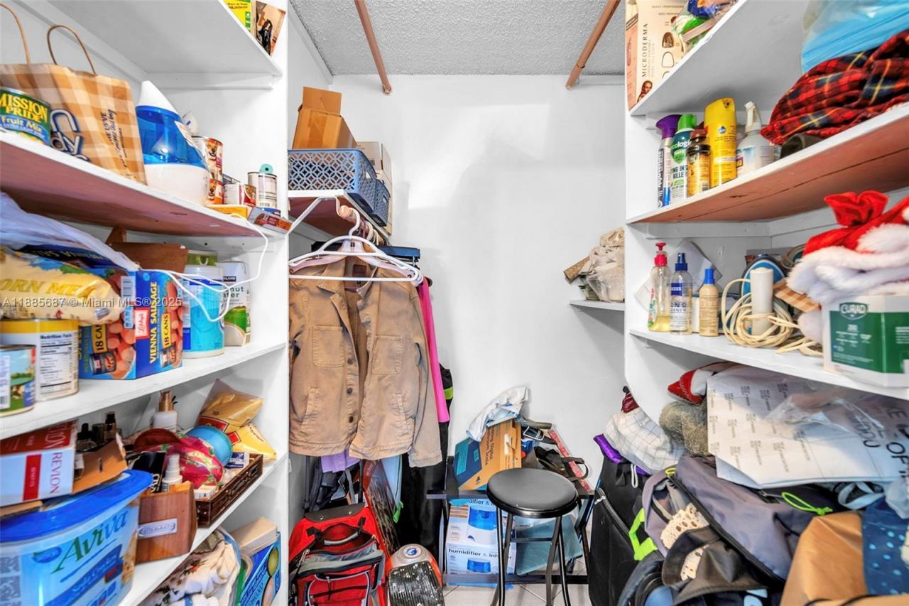 150 S Hollybrook Ter, Unit 101, Pembroke Pines, FL 33025 Photo