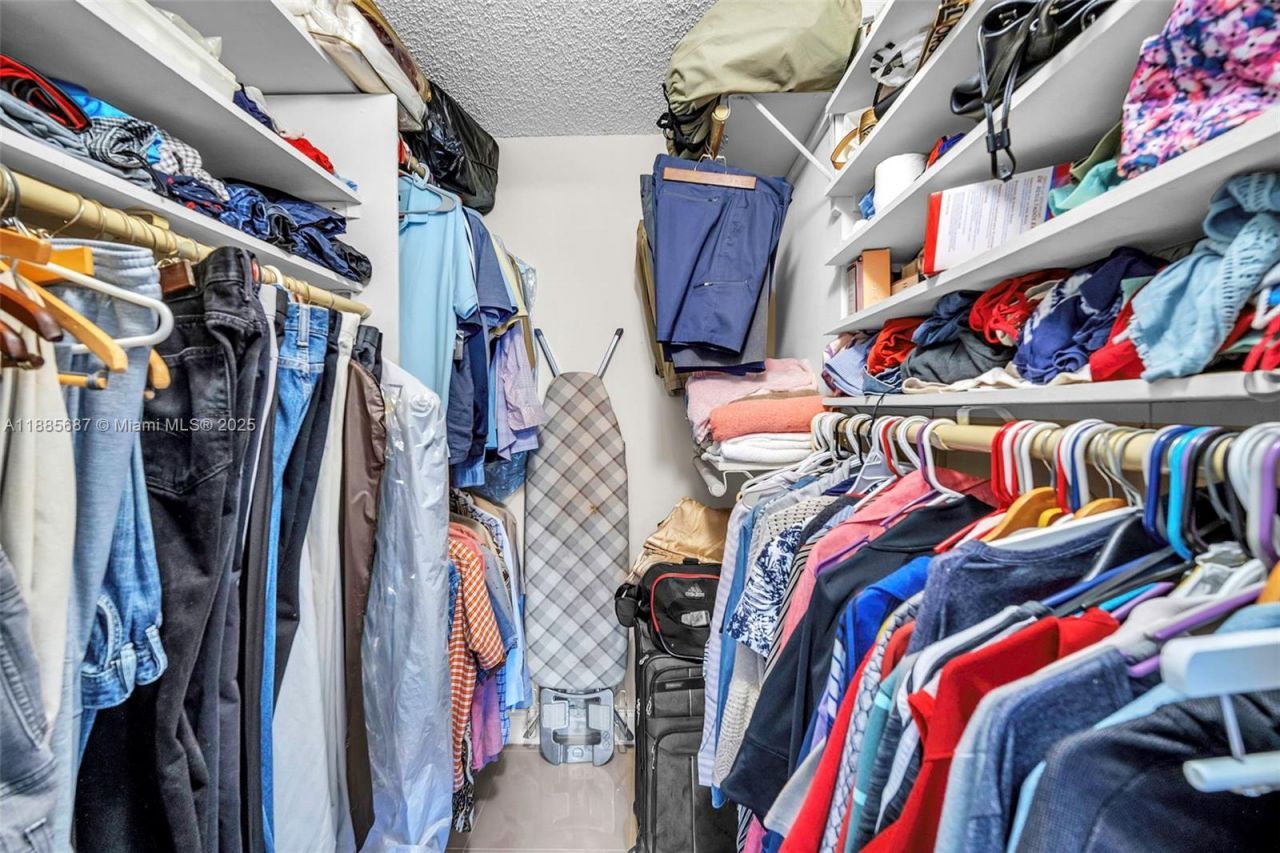 150 S Hollybrook Ter, Unit 101, Pembroke Pines, FL 33025 Photo