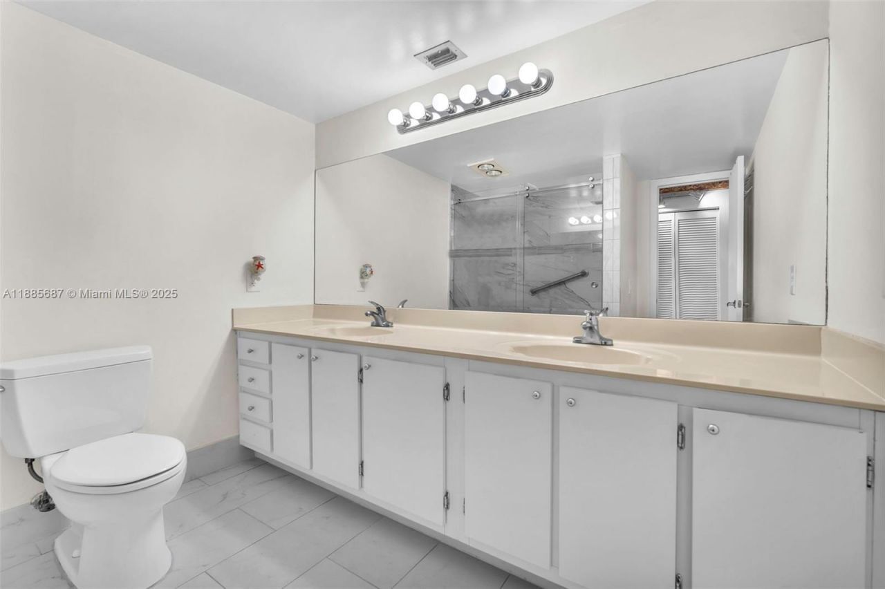 150 S Hollybrook Ter, Unit 101, Pembroke Pines, FL 33025 Photo