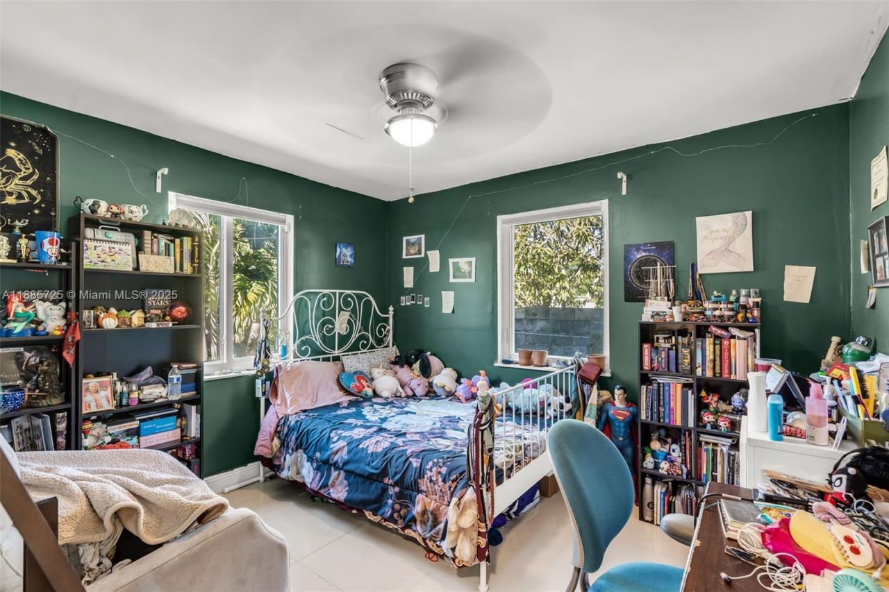 125 NW 127th St, North Miami, FL 33168 Photo