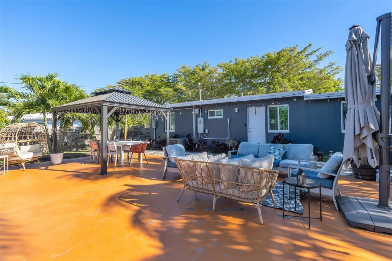 125 NW 127th St, North Miami, FL 33168 Photo