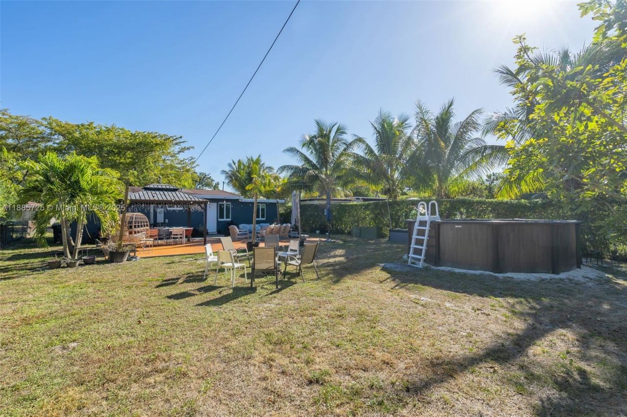 125 NW 127th St, North Miami, FL 33168 Photo