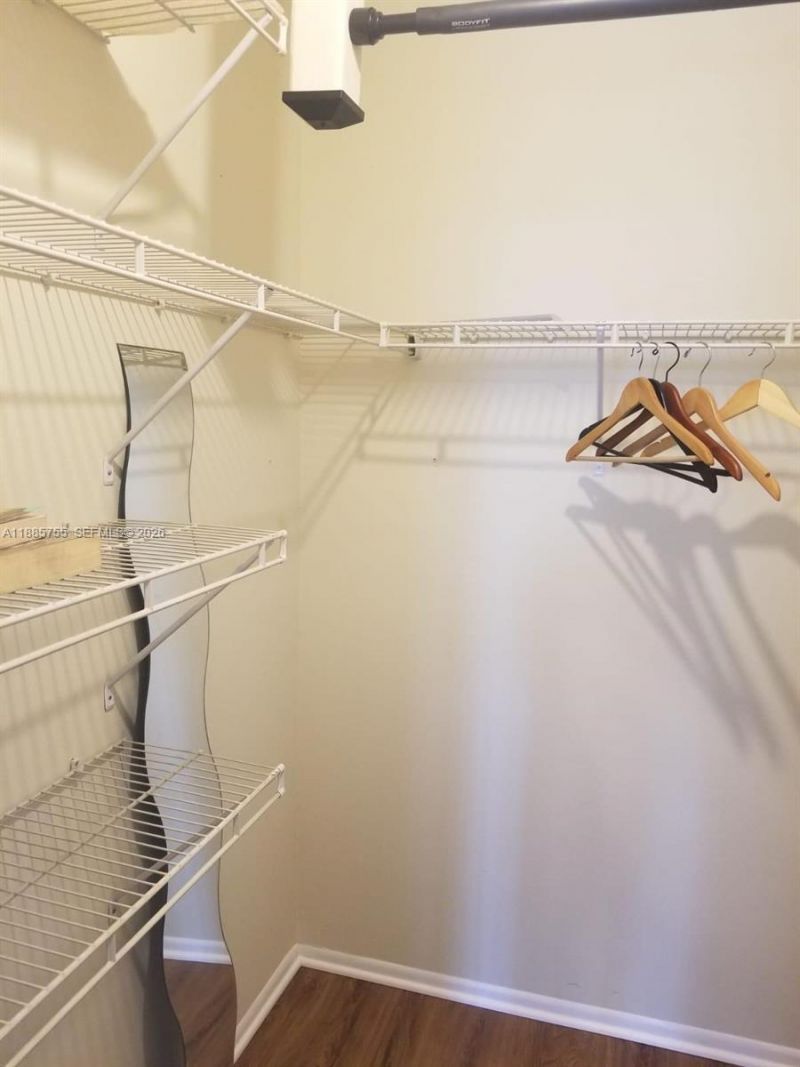 501 Three Islands Blvd, Unit 417, Hallandale Beach, FL 33009 Photo