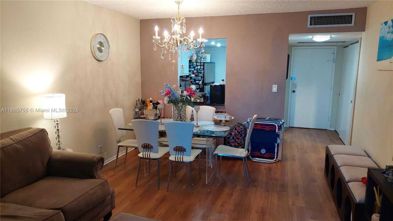 501 Three Islands Blvd, Unit 417, Hallandale Beach, FL 33009 Photo