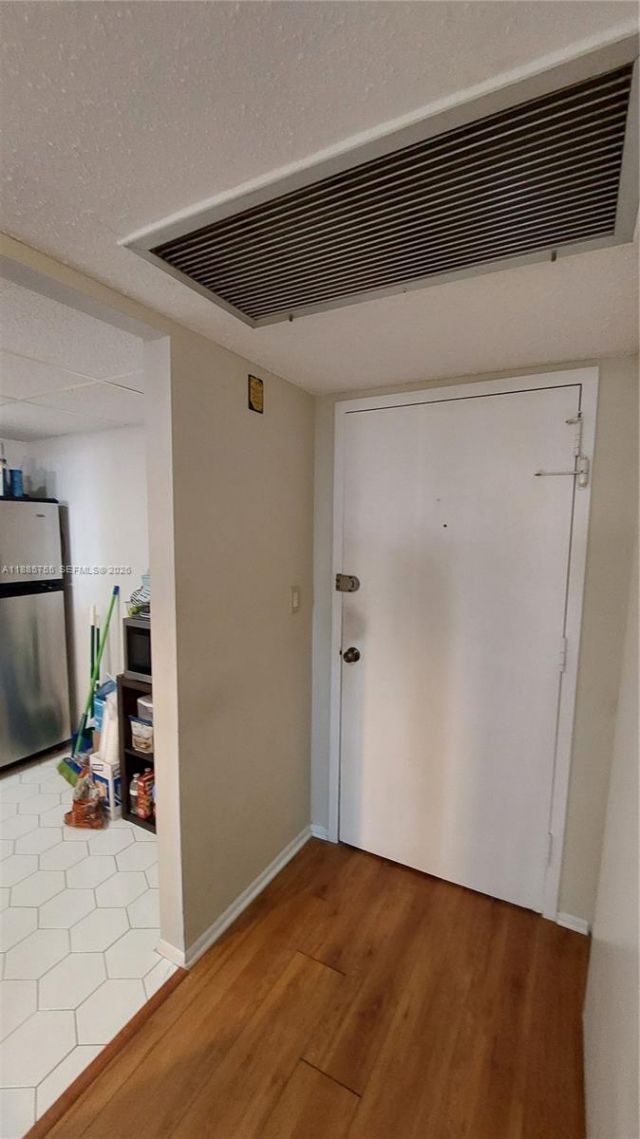 501 Three Islands Blvd, Unit 417, Hallandale Beach, FL 33009 Photo