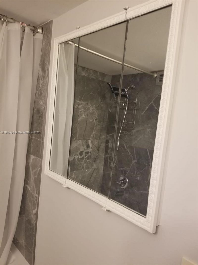 501 Three Islands Blvd, Unit 417, Hallandale Beach, FL 33009 Photo