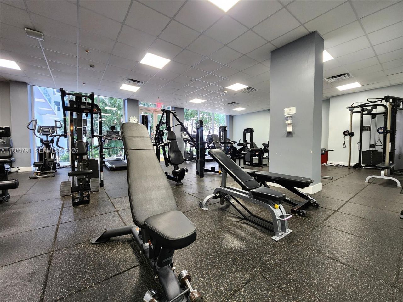 2030 S Ocean Dr, Unit 1218, Hallandale Beach, FL 33009 Photo