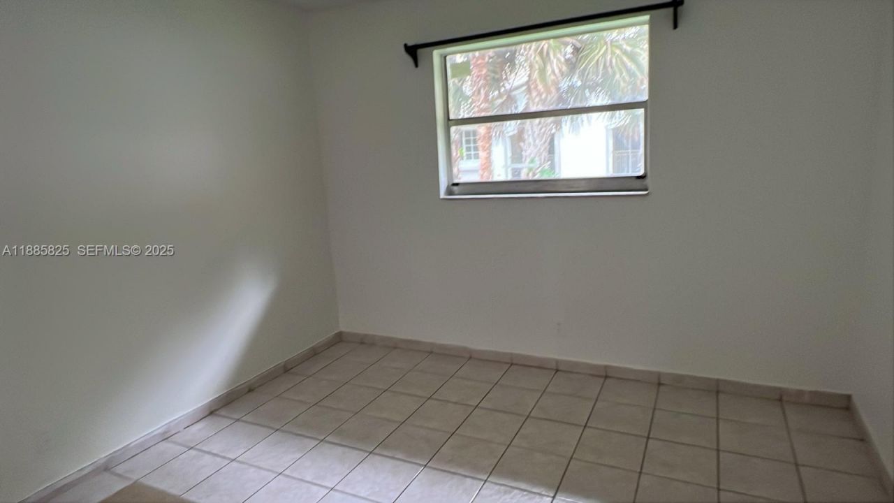 8704 NW 35th St, Unit 208, Coral Springs, FL 33065 Photo