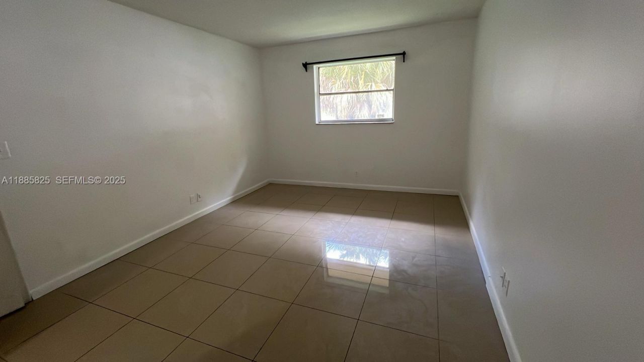 8704 NW 35th St, Unit 208, Coral Springs, FL 33065 Photo