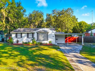 1971 LAKEWOOD Circle S, Jacksonville, FL 32207