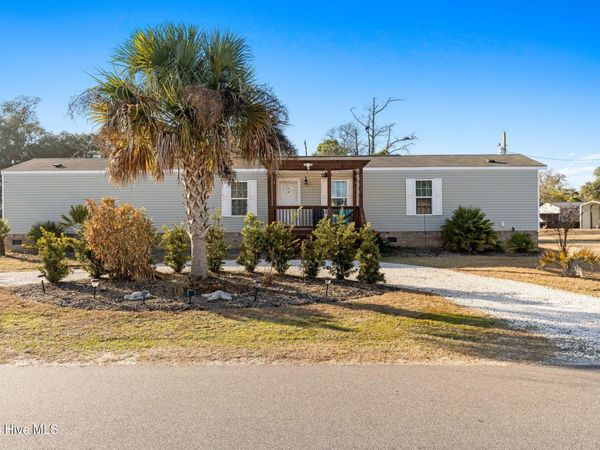 2255 W Tanglewood Drive SW, Supply, NC 28462