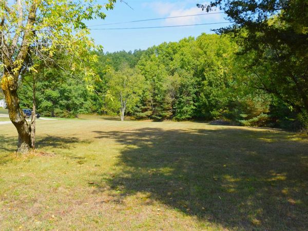 8568 Ludington Drive W, Lake, MI 48632