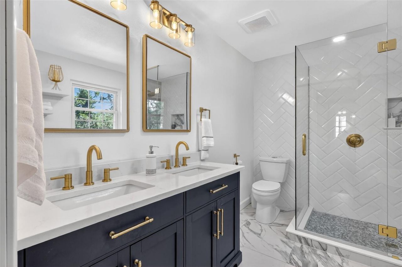 13961 Oak Forest Boulevard S, Seminole, FL 33776 Photo