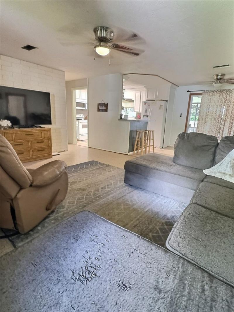 617 Goodwin Avenue, New Smyrna Beach, FL 32169 Photo