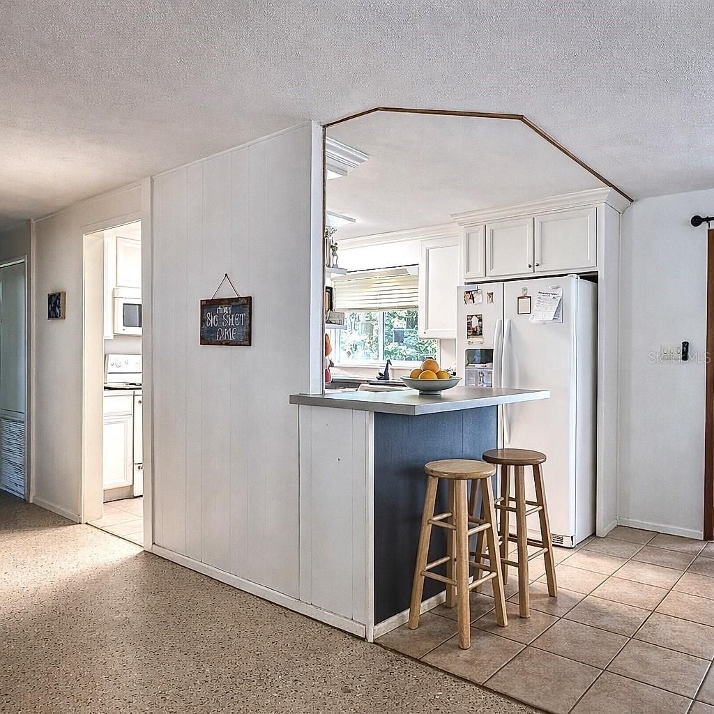 617 Goodwin Avenue, New Smyrna Beach, FL 32169 Photo