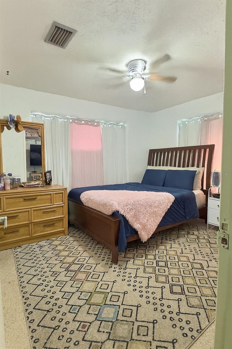 617 Goodwin Avenue, New Smyrna Beach, FL 32169 Photo