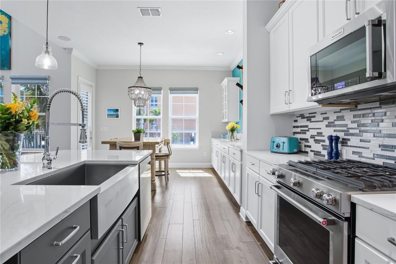 16315 Gulf Boulevard, Redington Beach, FL 33708 Photo