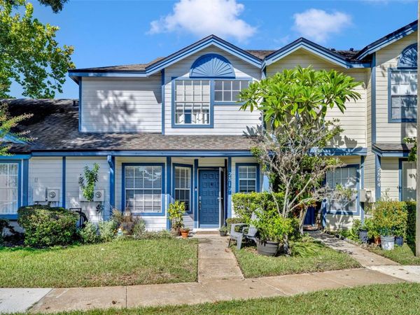 2810 CORNERSTONE COURT, APOPKA, FL 32703