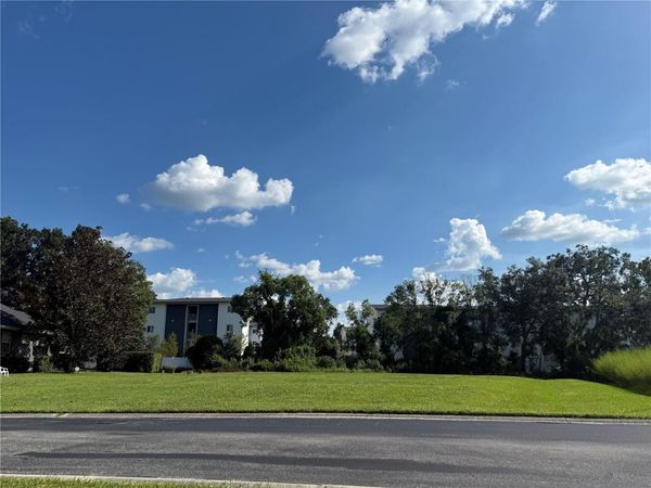 ISLAND SHORES LANE, LAKELAND, FL 33809