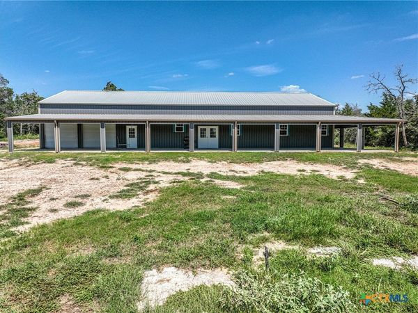 500 Colony Line Trail, Dale, TX 78616