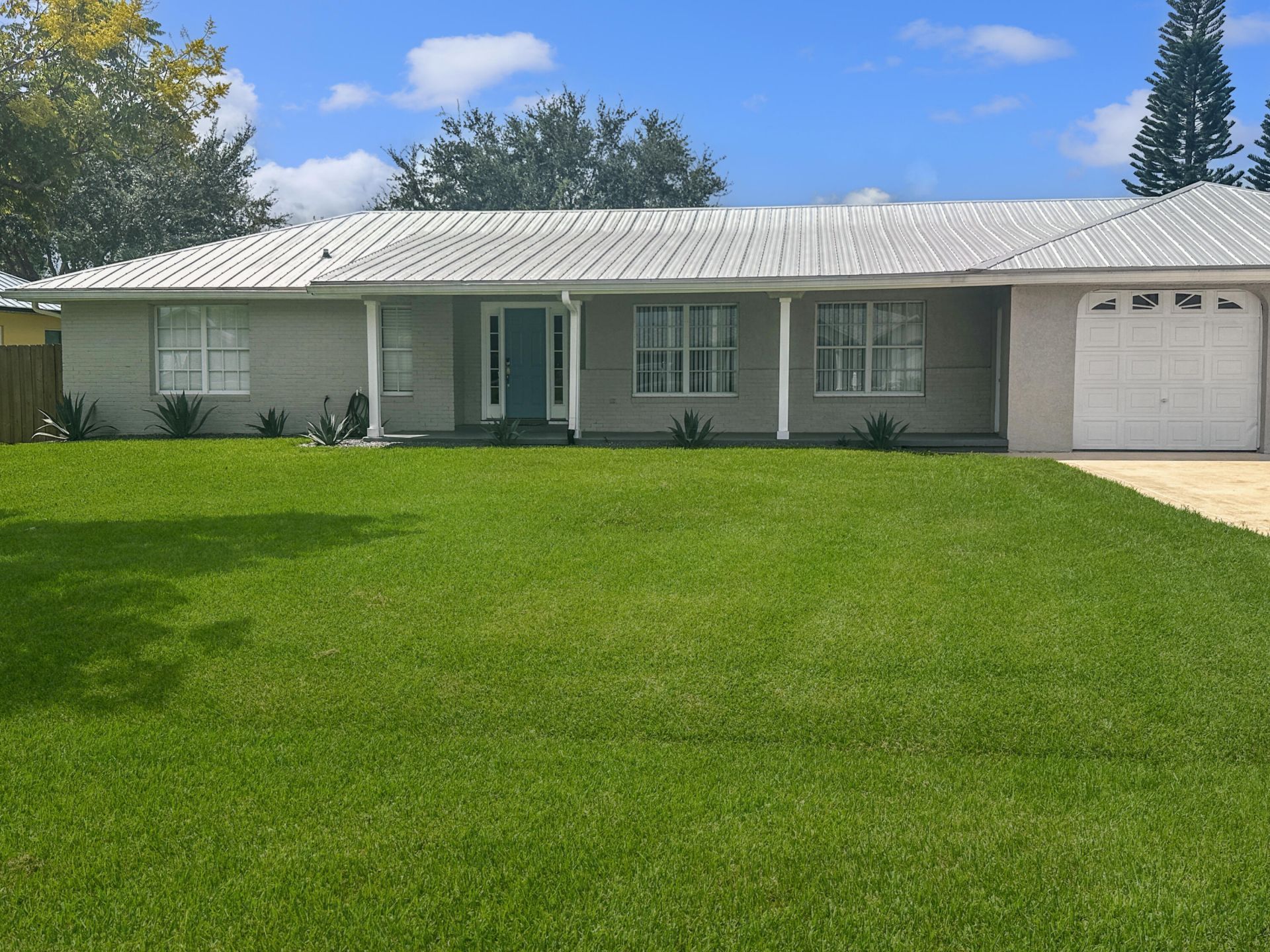 5205 Feather Creek Drive, Fort Pierce, FL 34951 Photo
