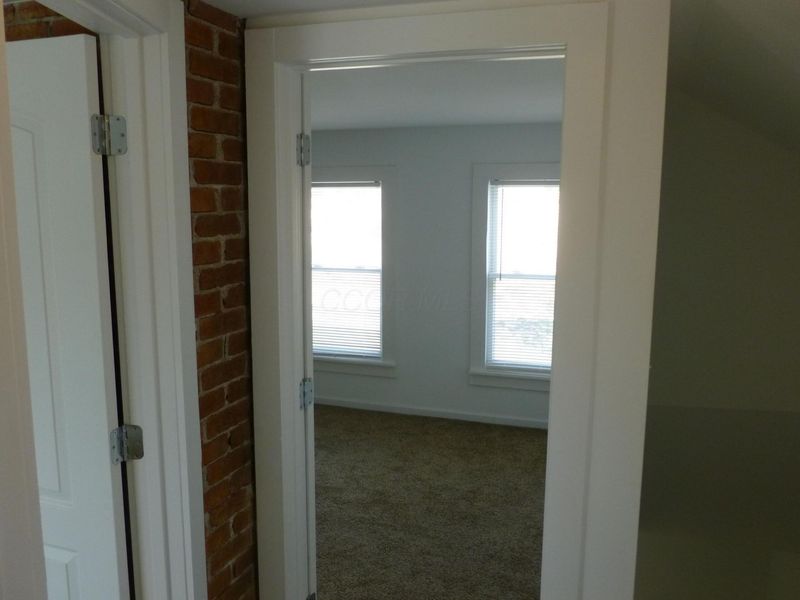 927 Camden Avenue, Columbus, OH 43201 Photo 11