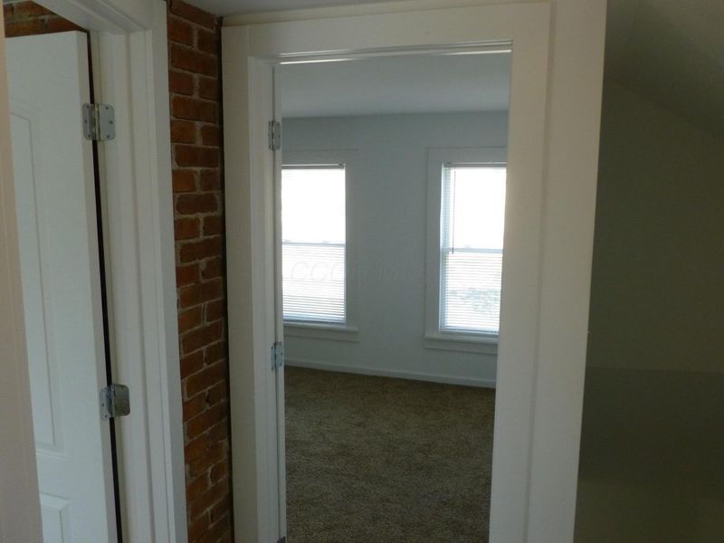 927 Camden Avenue, Columbus, OH 43201 Photo 12