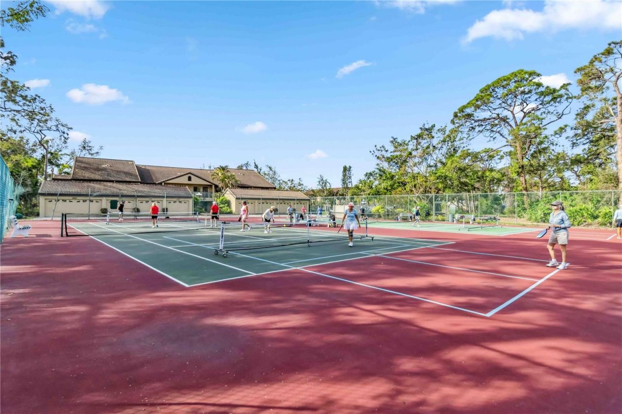 5770 Ashton Lake Drive, Unit 8, Sarasota, FL 34231 Photo