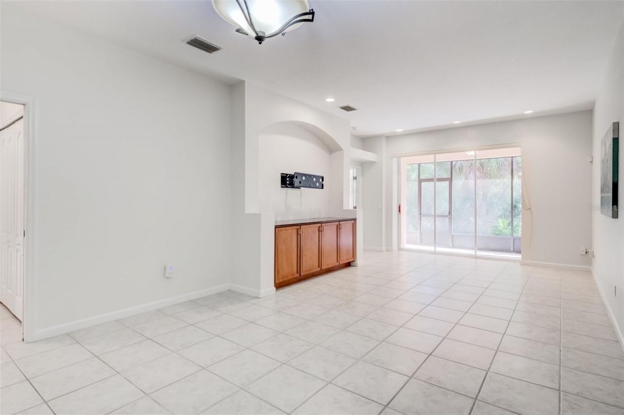 5630 Cortina Lane, Palmetto, FL 34221 Photo