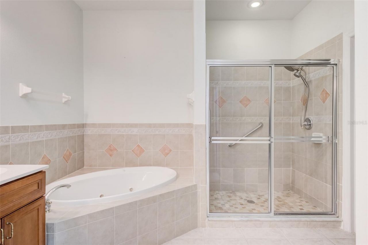 5630 Cortina Lane, Palmetto, FL 34221 Photo