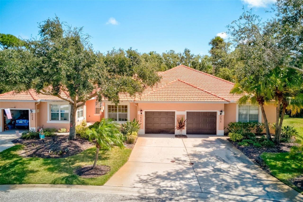 5630 Cortina Lane, Palmetto, FL 34221 Photo