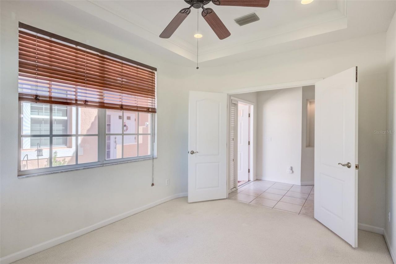 5630 Cortina Lane, Palmetto, FL 34221 Photo